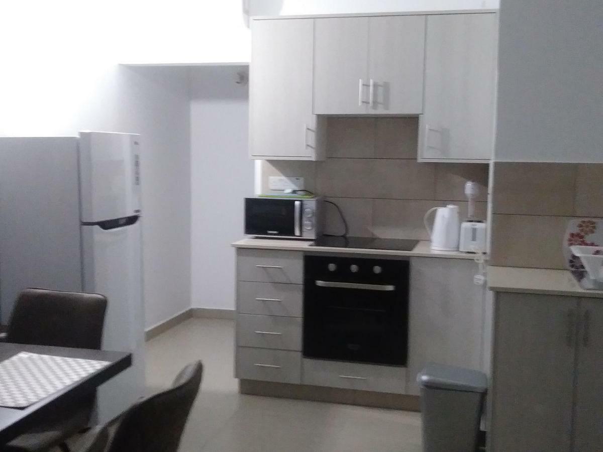 Argaka Palm Tree Apts Luaran gambar